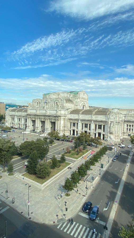 Ih Hotels Milano Centrale Guest House Exterior foto