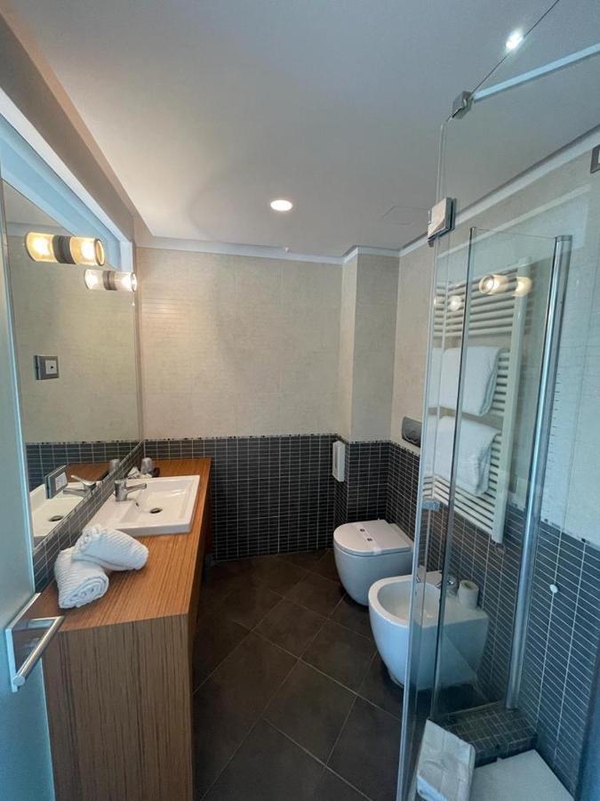 Ih Hotels Milano Centrale Guest House Exterior foto